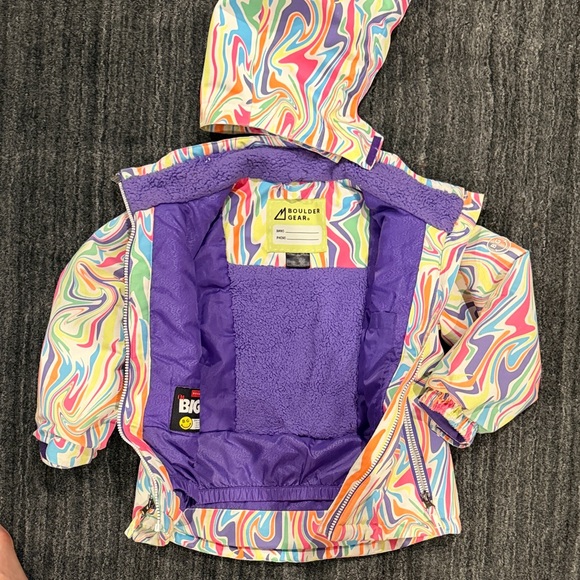 Colorful Swirl Patterned ski Jacket - Picture 2 of 7